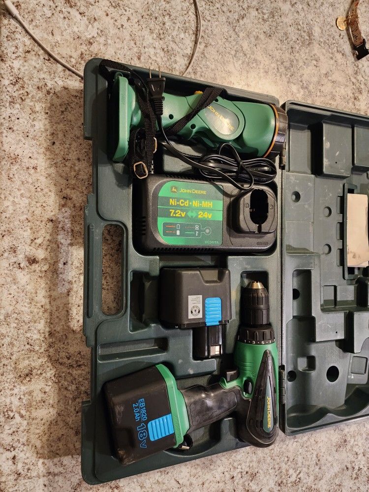 John Deere Cordless Drill Set