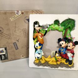 Disney Parks Disneyland 3D Resin Picture Frame FAB5 Vintage