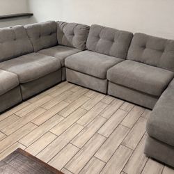 🔥 6-Piece Modular Gray Sectional Sofa Couch – Rooms To Go – Clean – Delivery Available 🚚