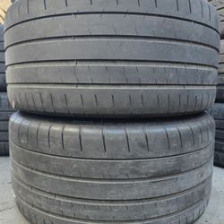 (2) 265 35 19 Michelin Tires