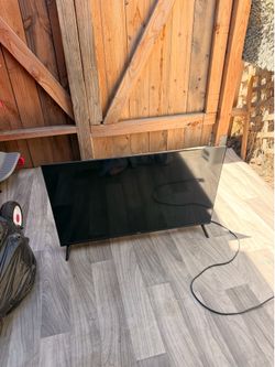 32 TCL google tv pretty much new