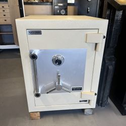 Amsec vault high security safe Model#CE2518