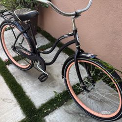 Bicycle Schwinn Baywood Girls 