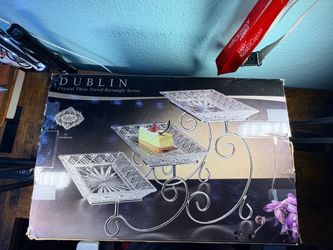 Dublin crystal 3 tiered