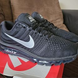 Nike Air Max 2017.. Firm on price