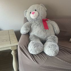 Huge Valentines Bear