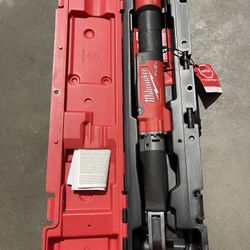 Milwaukee Fuel M12 3/8 Digital Torque Wrench