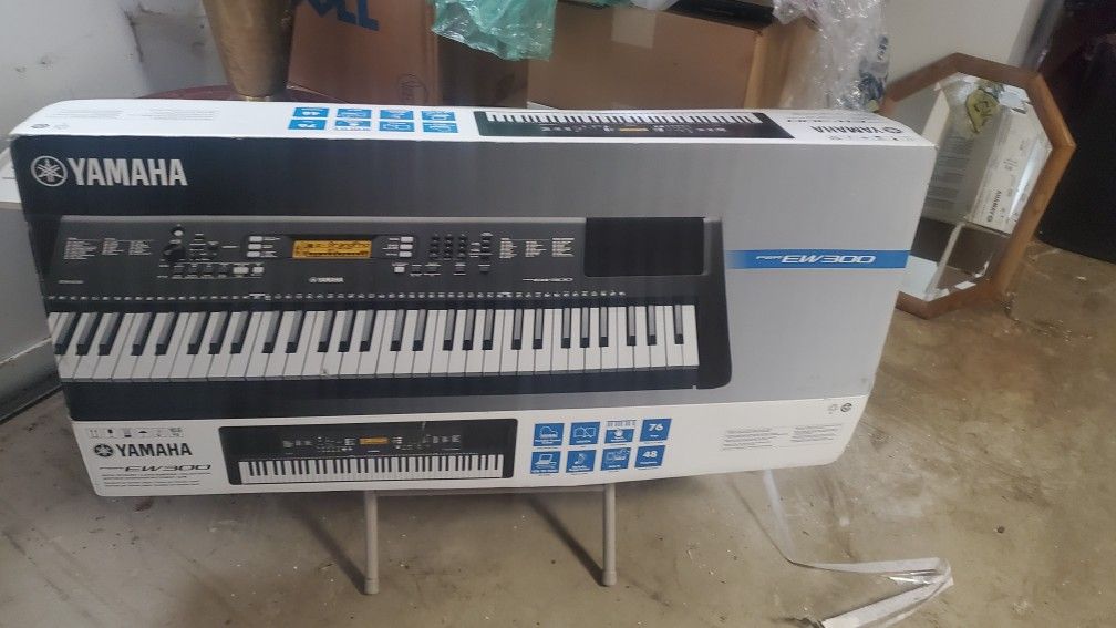 Yamaha Keyboard