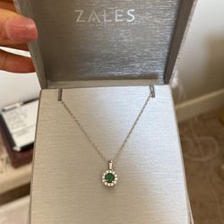 Zales Silver And Emerald