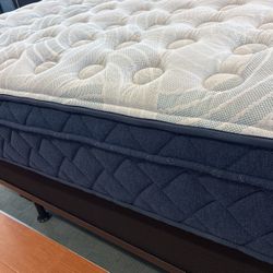 Queen Euro top Mattress $600.