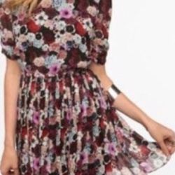 Pins & Needles | Floral Pleated Dress