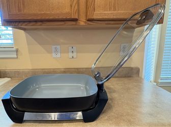 Oster Electric Skillet with Glass Lid
