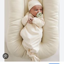 *Brand New Sealed* Snuggle Me Organic Infant Lounger In Beige - Brand New In box