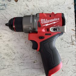 Milwaukee M12 Hammer Drill