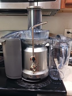 Powerful Breville Masticating Juicer Maker