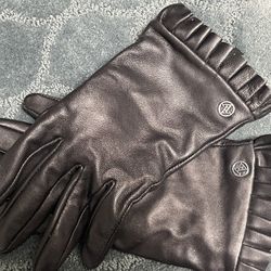 Women’s Leather Gloves 