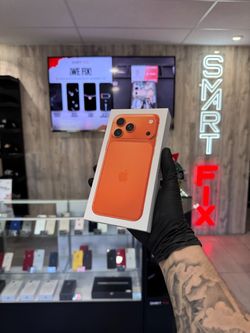 Brand New Apple iPhone 17 Pro Max 256 GB - Orange Cosmic (Unlocked) + Warranty