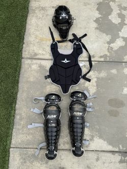 Youth  Baseball Catchers Set 