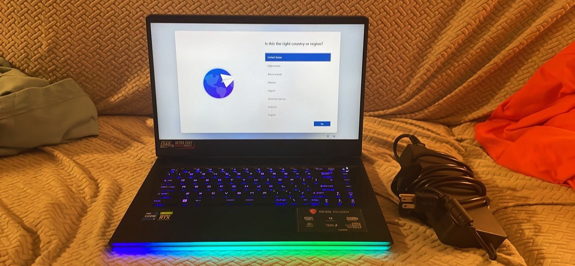 MSI GE66 Raider 11UG-445US - i7-11800H - 32GB RAM - RTX 3070 - 512GB + 1TB SSD