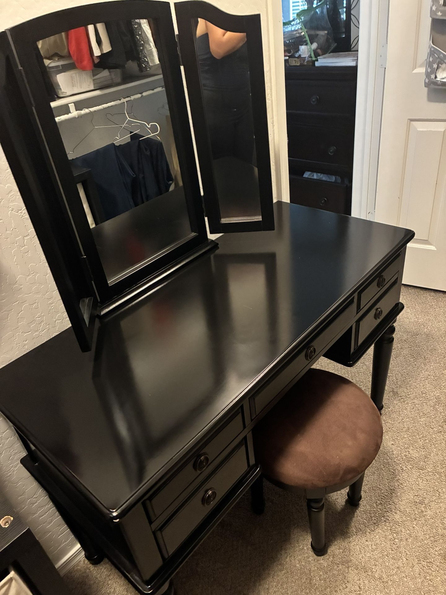 Make Up Vanity Real Wood