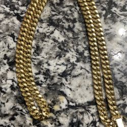 Cuban Link Chain