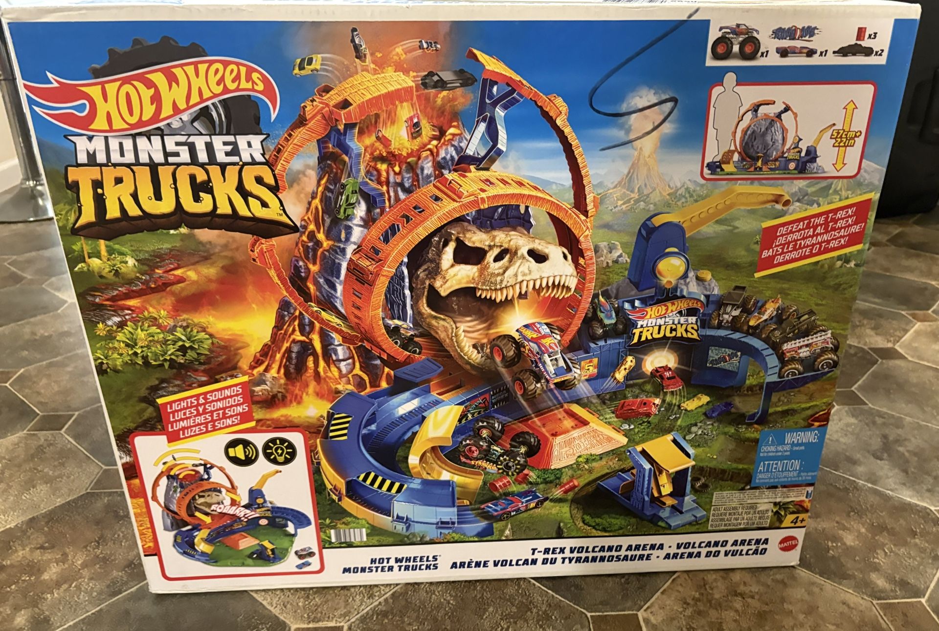 Hot wheels Monster Trucks T-Rex Volcano Arena