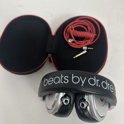 Headphones 