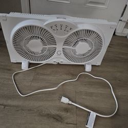 Dual Window Fan with Thermostat | Works Great
