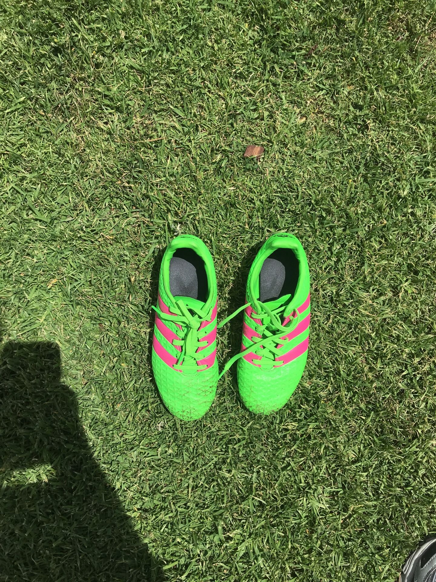 Girls soccer adidas cleats size 2 1/2