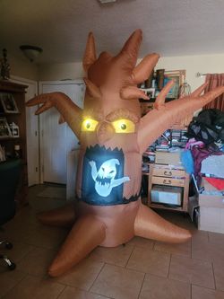 NEW Halloween Inflatable