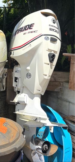 Evinrude Motor