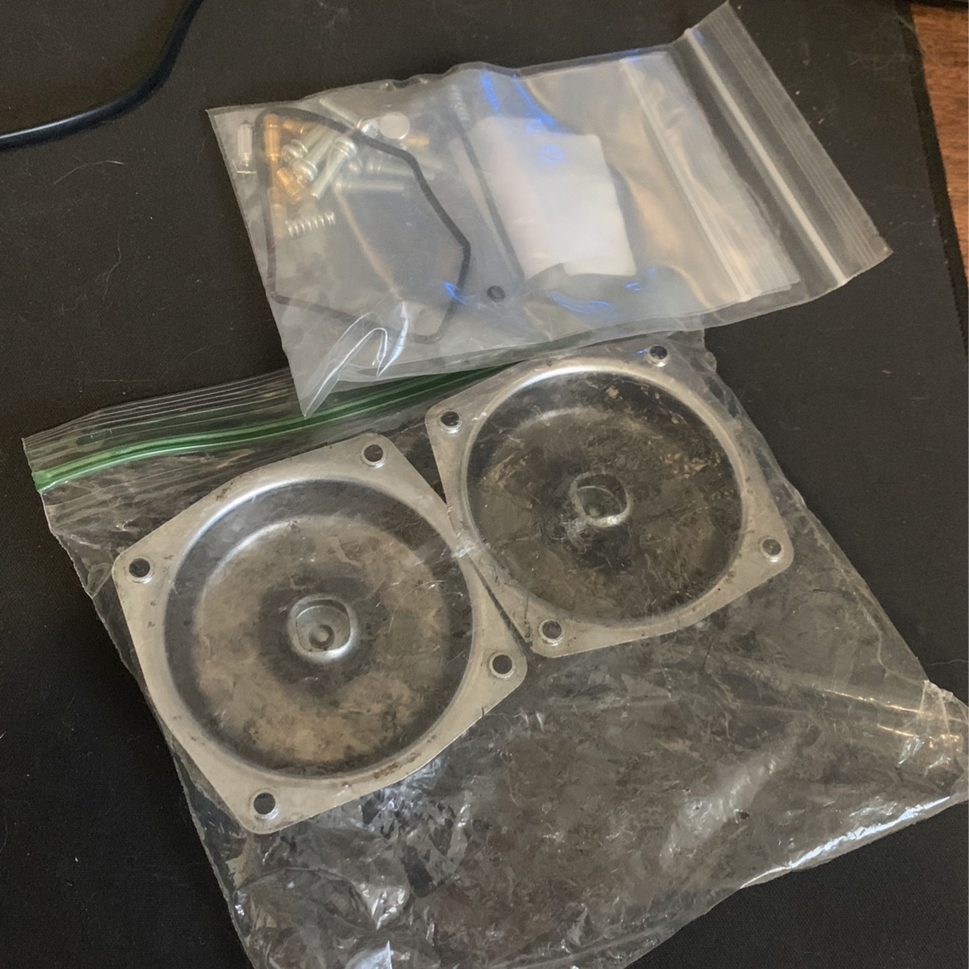 81 Kz440 Carb Parts