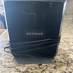 Netgear Router and Modem Combo 