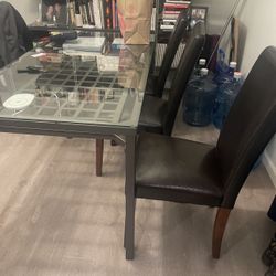 4 Dining Chairs Faux Leather Dark Brown $40