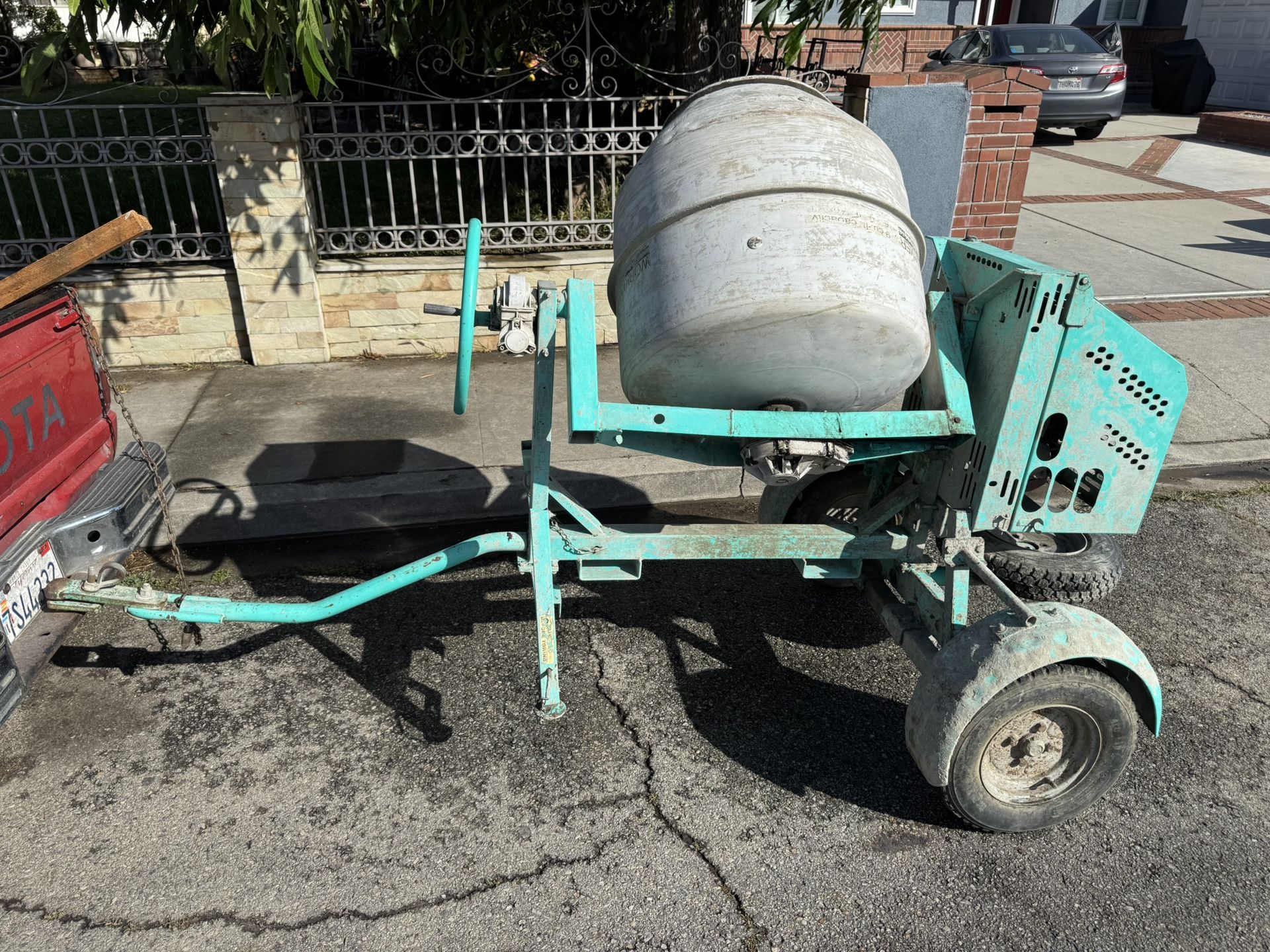 Cement mixer