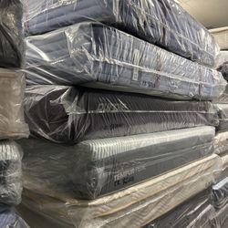 Name Brand Mattresses 