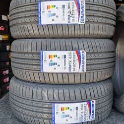 235/45/19 New Set Of Tires 