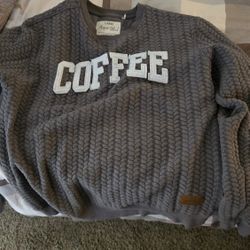August Bleu Sweatshirt Size L