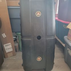 Peavey escort 2000 portable PA system