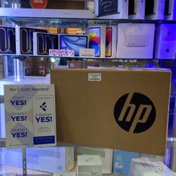 HP Laptop 17” Ryzen 5 CPU/16GB RAM/1TB SSD