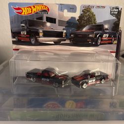 Hot Wheels Premium '83 Chevy Silverado & '91 GMC Syclone 2-Pack 1:64 Diecast
