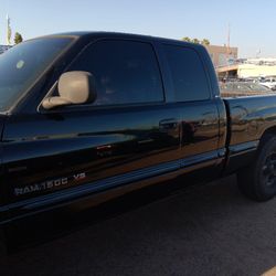 DODGE RAM