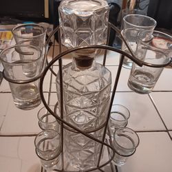 9 Piece Shot Glass Cantainer Inside Rack Holder