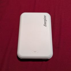 Energizer Magsafe Portable Power bank Charger white
