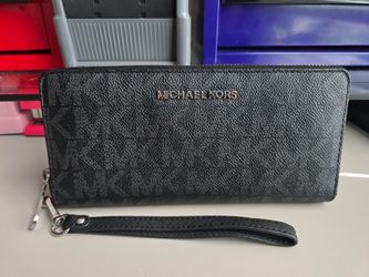 Michael Kors  Wallet Large wristlet