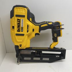 Dewalt 20v Brushless Straight Finish Nailer 200664/11