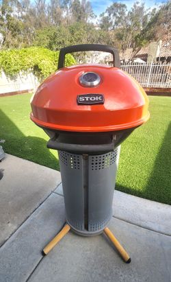 STOK Tower Charcoal Grill