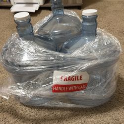 Water jugs (3 pk)