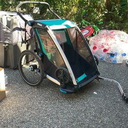 Thule Chariot Lite 2-kid Bike Trailer (With Jogger Attachment)