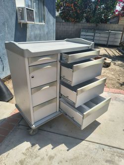 Capsa tools box tools bench aluminum..H..44..W..42..D..22